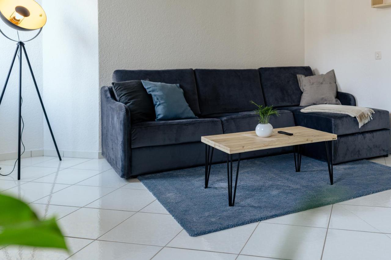 Apartment In The City Center With Free Parking Biel Exterior photo